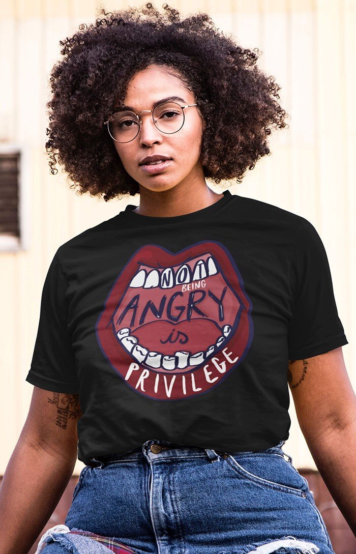 Not being angry is privilege - T-shirt unisex in cotone biologico