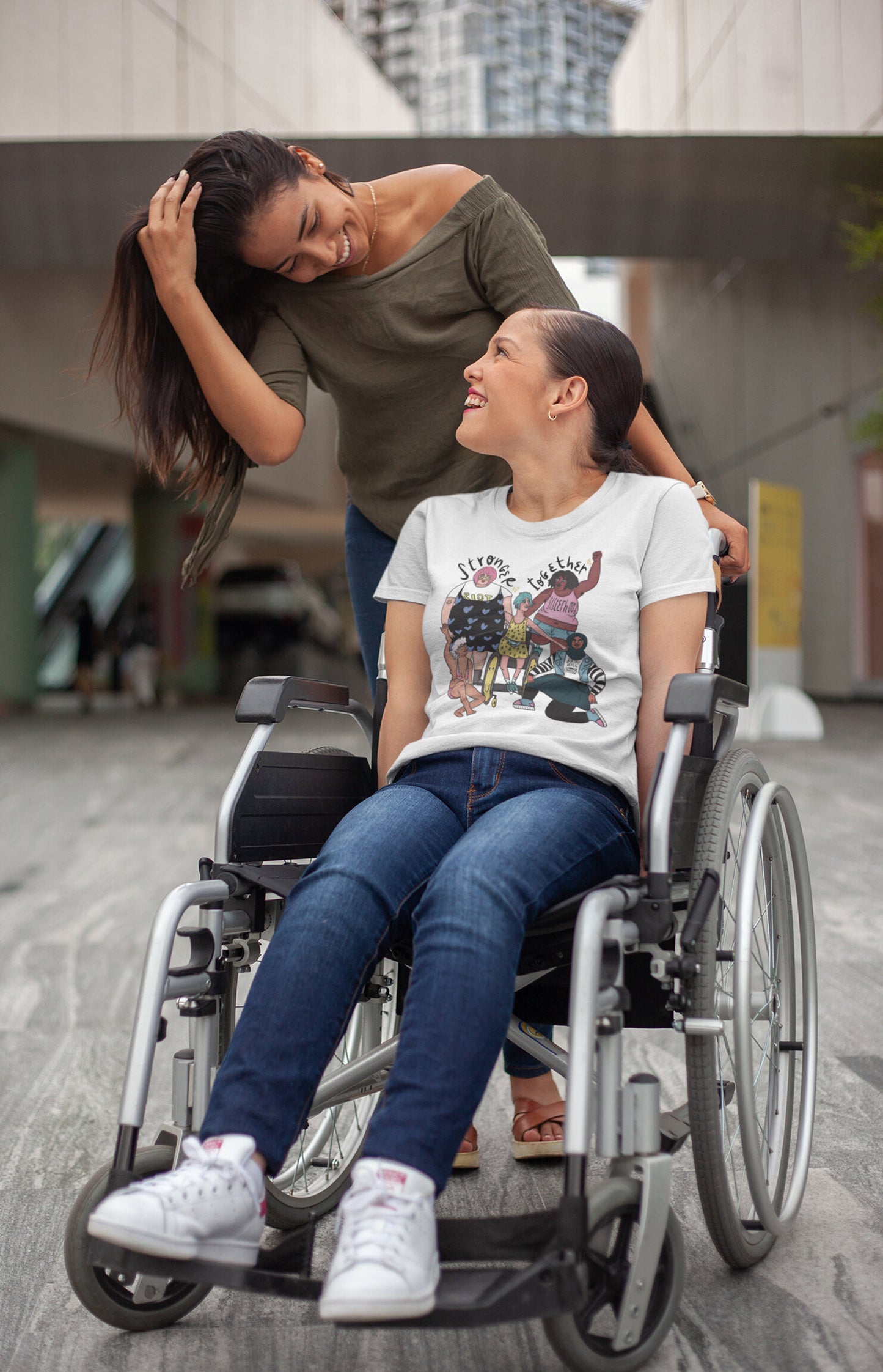 Stronger Together - Organic unisex t-shirt