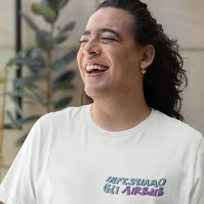 Infestiamo gli airbnb - t-shirt unisex con stampa sul retro